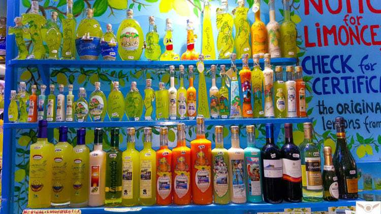 Naples Italy local food guide eat find Limoncello