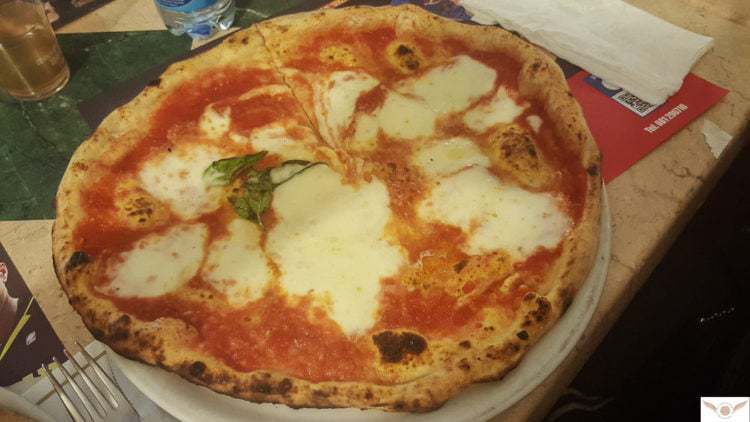 naples local food guide eat find naples italy pizza
